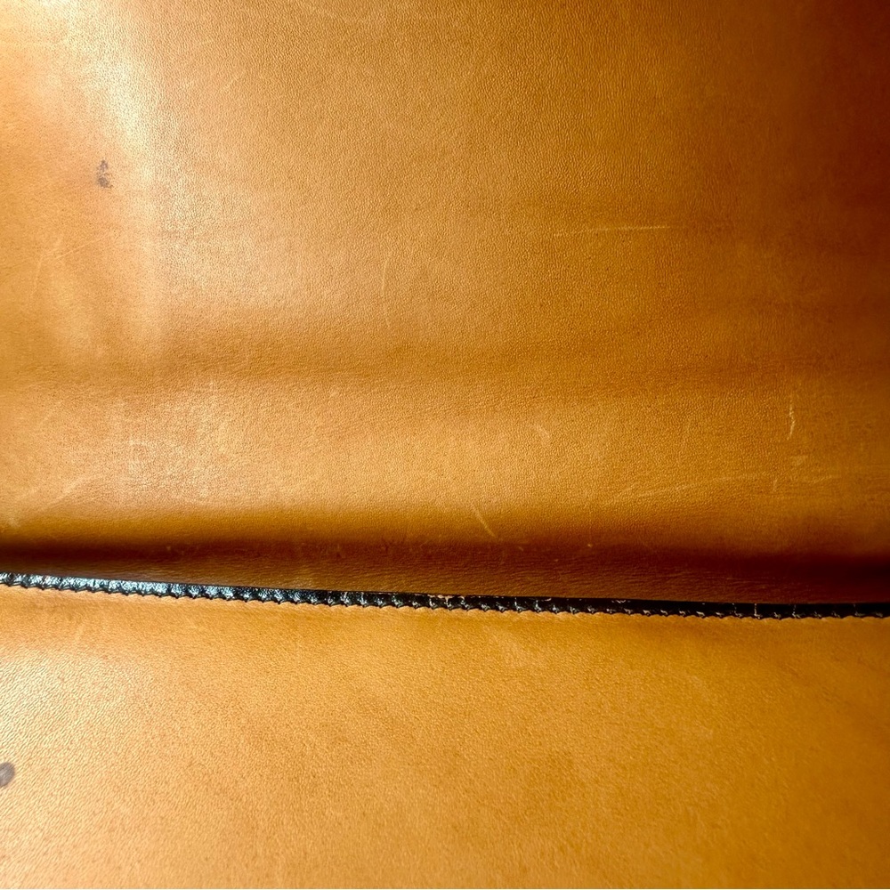 1950’s LOEWE Small Structured Soft Leather Authentic Vintage Handbag - Picture 14 of 16